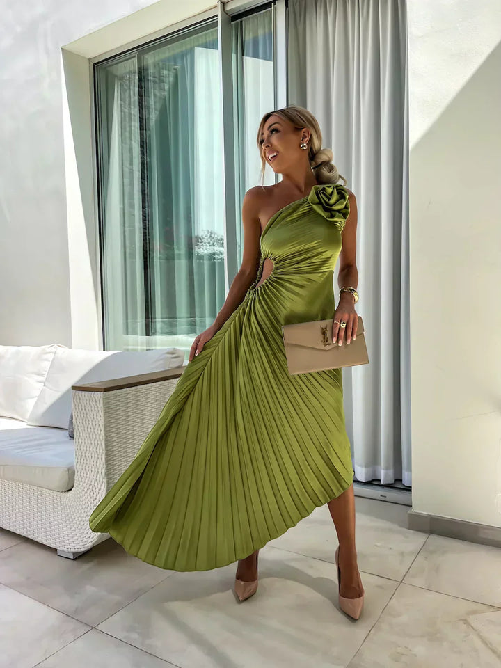 Camella | Romantic Floral Dress